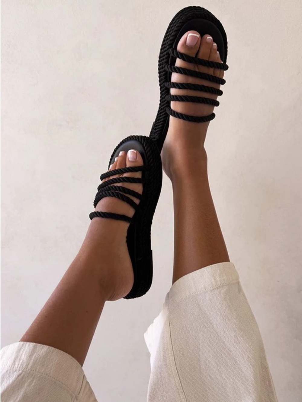 Sabo Skirt Fiore Platform Sandals - Black